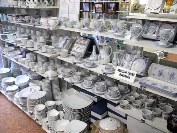 Porcelán Glass prodejna skla porcelánu dárkových předměrů suvenýrů Jan Cidrych Liberec