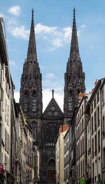 Setting the record straight on Clermont-Ferrand - one of France's 