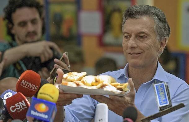 How Argentina's Baked Goods Reveal Its Political Past
