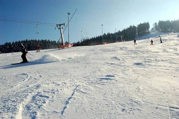 Jednodenní skipas KAROLINKA - slevy e-skipasy - SKIPASOMAT - lyžování se slevou