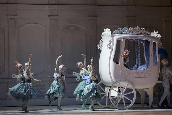 La cenerentola