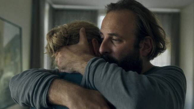 „Zikaden“ mit Nina Hoss und Saskia Rosendahl im Kino: Ungleiche Frauenfreundschaft
