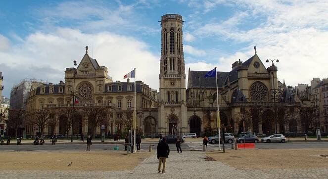 Place du Louvre