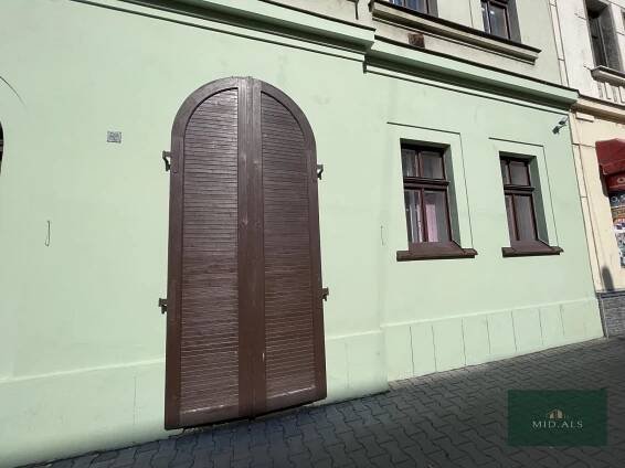 Nebytové prostory- kadeřnictví/masáže/kosmetika/kancelář/obchod/sklad, 32 m2, Barrandova ul. v Plzni, 5 000 Kč/měs