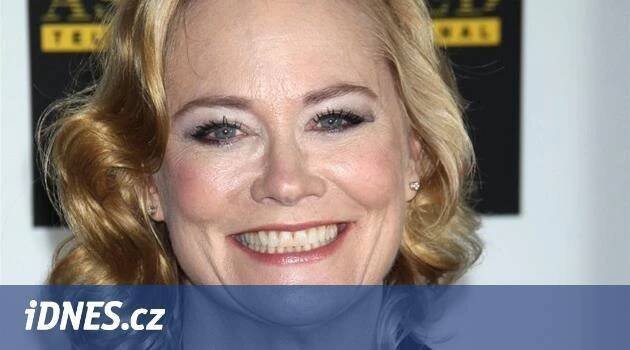 Cybill Shepherdová se ve dvaašedesáti zasnoubila, vezme si psychologa - iDNES.cz