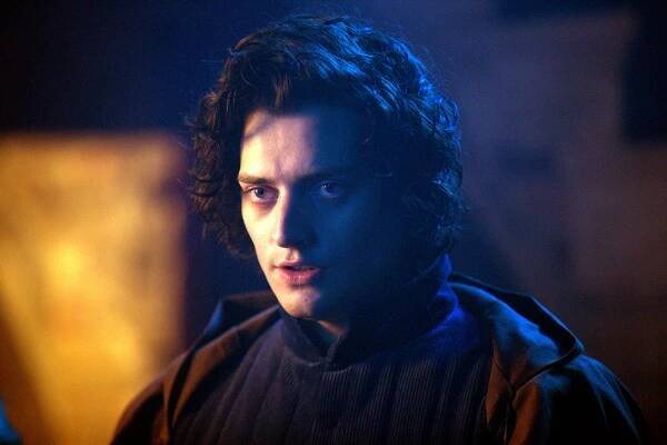 Bílá královna - Láska a smrt - Z filmu - Aneurin Barnard