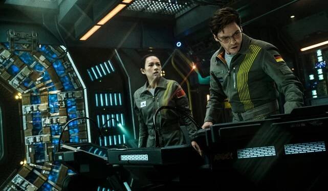 7 Sci-fi Movie Twists That Still Make No Sense - ComicBook.com