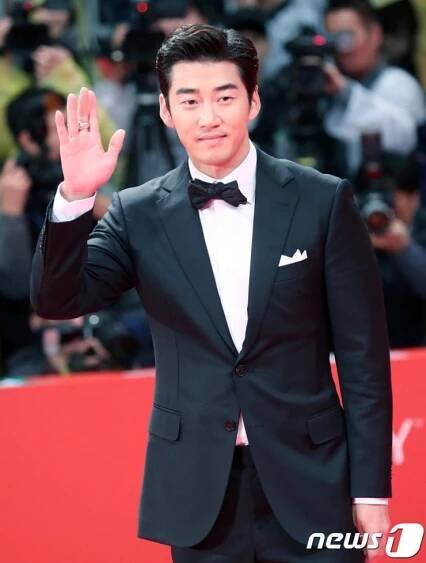 Yoon Kye Sang 3