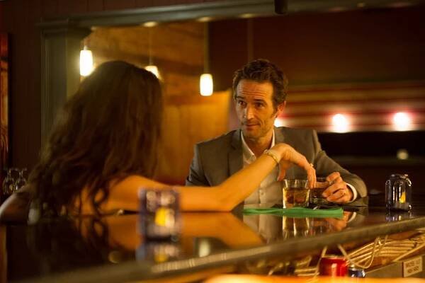 Rectify - Sown with Salt - Z filmu - Michael Vartan