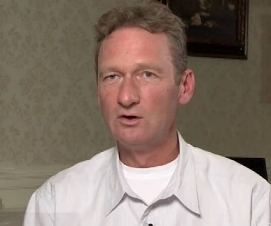 Ryan Stiles Biography - Facts, Childhood, Family Life & Achievements