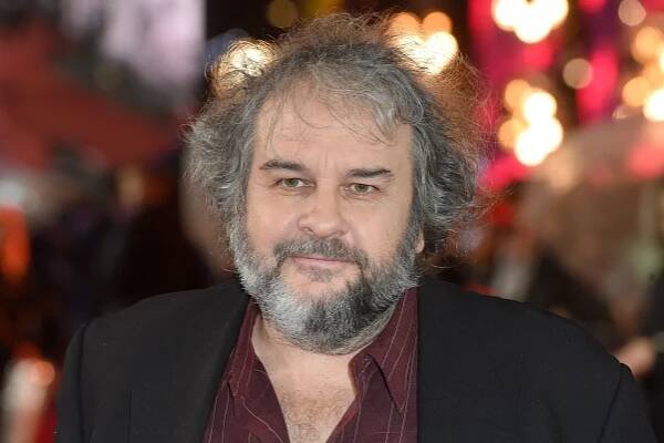 ‘Lord of the Rings’ Director Peter Jackson Invests in Dodo De-Extinction Startup