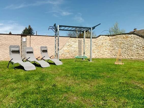 Penzion 65, Bílá Třemešná | Hotel.cz