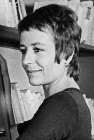 Annie Girardot - Wikipedia