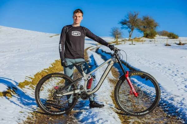 Trek Factory Racing DH is racing prototype Sessions all season. Here's why.