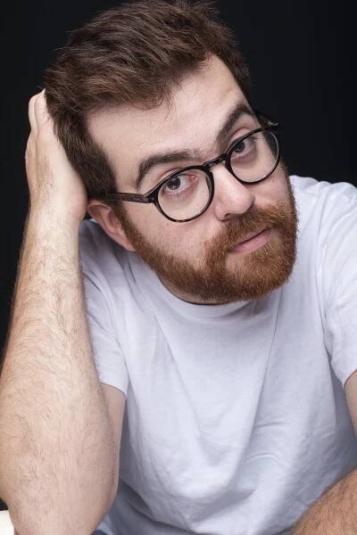 Adrián Pino herec