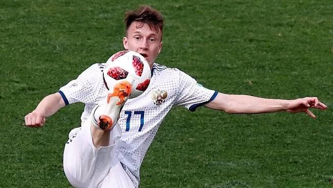 Ruská hvězda fotbalového MS Golovin přestoupil do Monaka - Sport.cz
