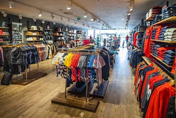 Značka Heavy Tools otevřela ve štěrboholské Fashion Aréně svou první outletovou prodejnu