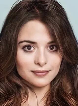 Stephanie Leonidas
