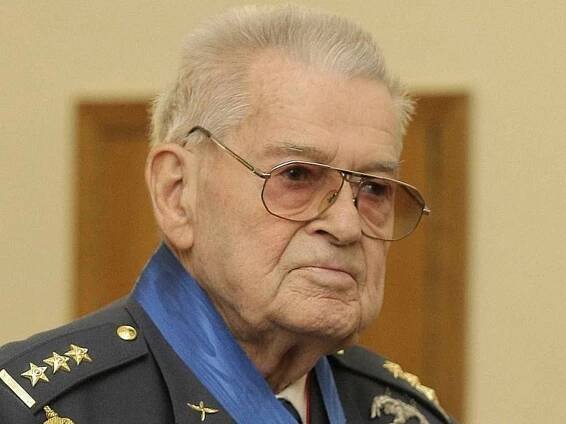 Příběh o pilotovi: Generál Gablech z Havlíčkova Brodu byl morální autoritou