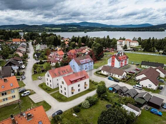 Prodej bytu 3+kk v novém projektu v Černé v Pošumaví budova B 2.podlaží
