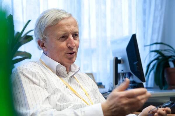 Pavel Hanuš, Rudolf Pop: Spuštění Kojálu bude posledním digitálním oříškem
