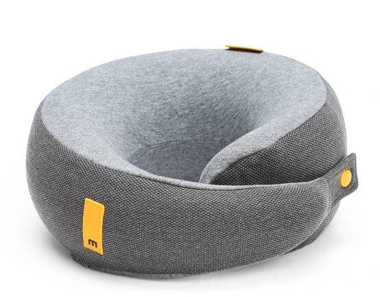Color_Seize the Grey | The Travel Pillow