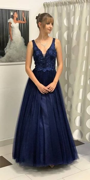 dlouhé společenské šaty prodej | claudia-moda.cz