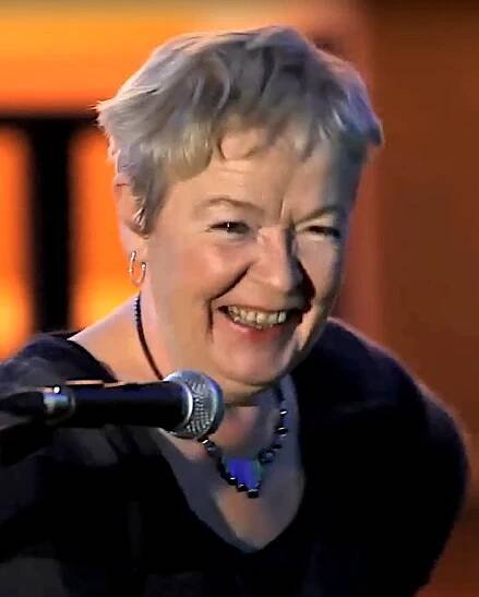Ruth McCabe - Wikipedia