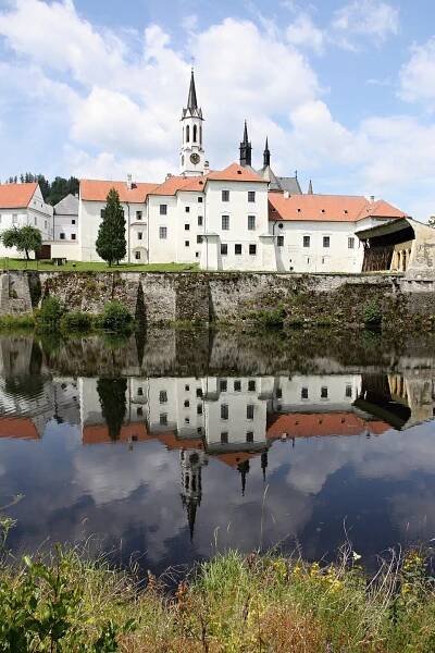 Soubor:Vyšší Brod - klášter 06.JPG – Wikipedie