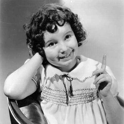 Cora Sue Collins, a Busy Child Actress in the 1930s, Dies at 98