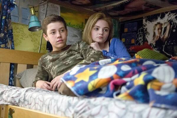 Hříšníci - Lazarus - Z filmu - Ethan Cutkosky, Morgan Lily