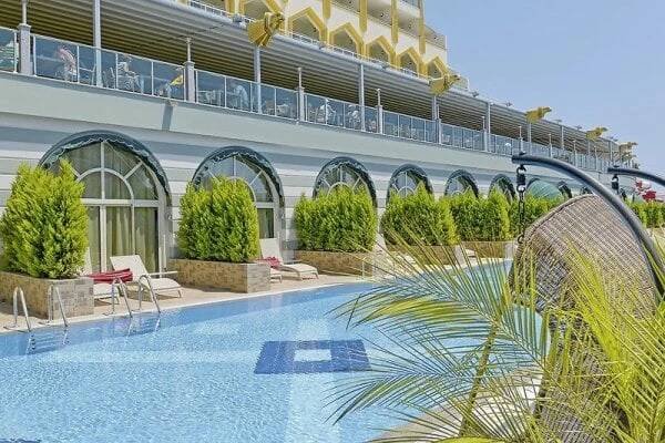 Delphin Imperial Hotel