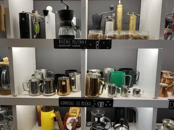 Zážitková prodejna káv a čajů Kopi Luwak: Objevte svět výběrové kávy v srdci Brna – BRNO Today – Zajímavosti ze štatlu!