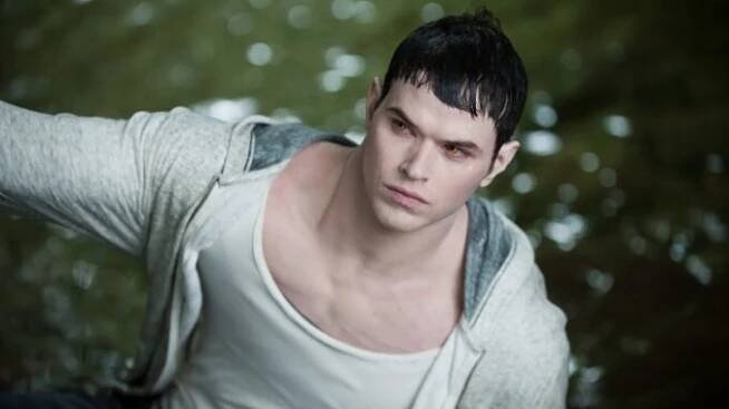 Hvězda Twilight se pochlubila manželkou. Kellan Lutz má doma krásnou ženu, s níž překonal bolestnou ztrátu