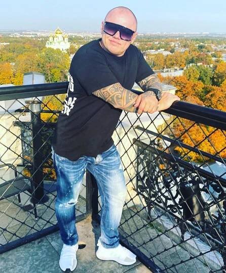 Vzpěračku Annu nechtěli pustit do letadla, dokud neprokáže, že je žena: Prozradila, proč už nemá prsa