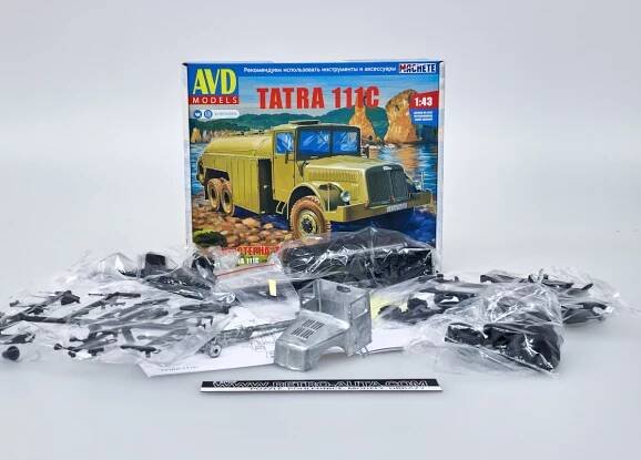 Tatra 111 C KIT Stavebnice AVD 1:43