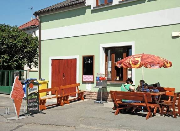 Restaurace Na Hrázce