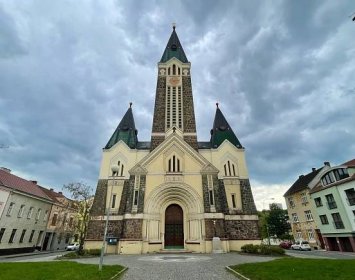 Kostel Nejsvětějšího Srdce Páně - Brno Husovice - Dnes výletujeme
