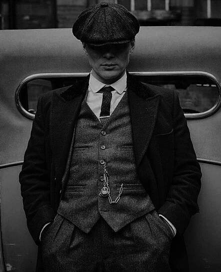 Thomas Shelby Peaky Blinders | Porträt ideen, Hintergrundbilder fürs handy, Grau getigerte katzen