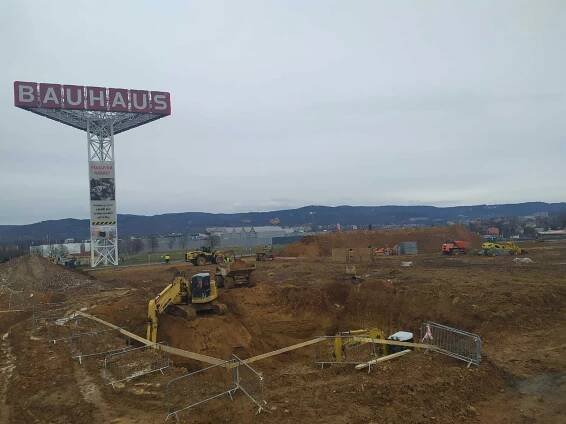 Stavba retail parku