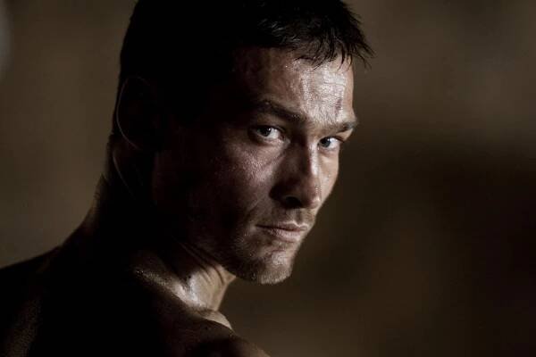 Spartakus - Sacramentum Gladiátorům - Z filmu - Andy Whitfield