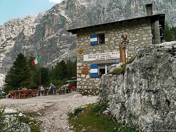 Dolomity - Lago del Sorapis - Blog iDNES.cz