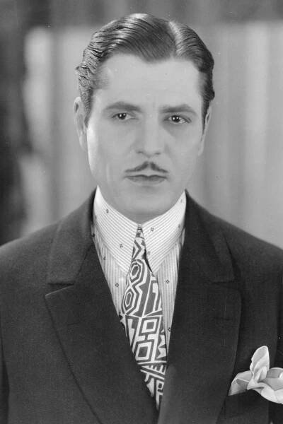 Warner Baxter