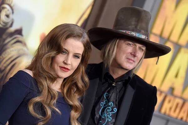 Lisa Marie and fourth husbandMichael Lockwood are involved in a nasty divorce and custody battle. 