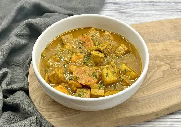 Vegan Jamaican Tempeh Curry