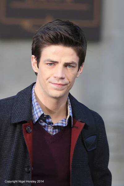 Grant Gustin (Actor) Wiki, Biography, Age, Girlfriends, Family, Facts and More