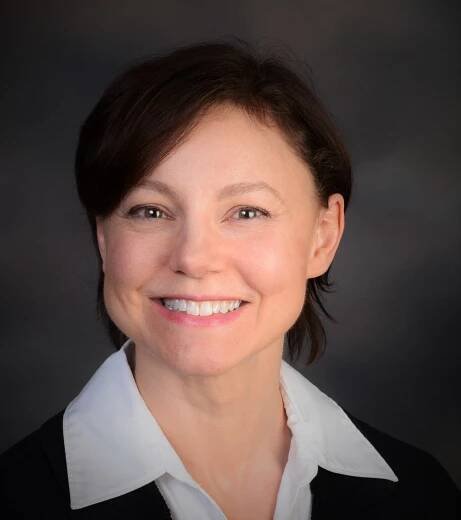 Nicole Cook Headshot