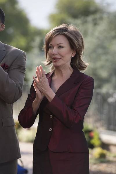Lesley-Anne Down - A Cinderella Christmas - Z filmu