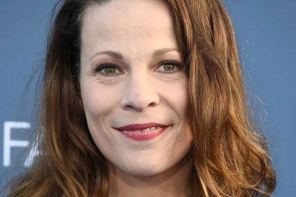 18-astonishing-facts-about-lili-taylor