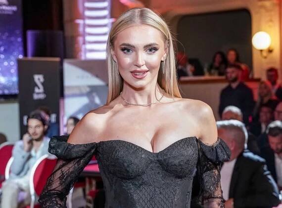 Modelka Lia Kees uspořádala v Karlových Varech luxusní módní přehlídku – CelebrityTime